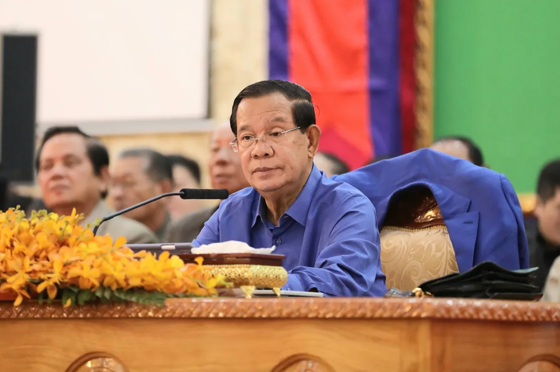 សម្តេចតេជោ ហ៊ុន...
