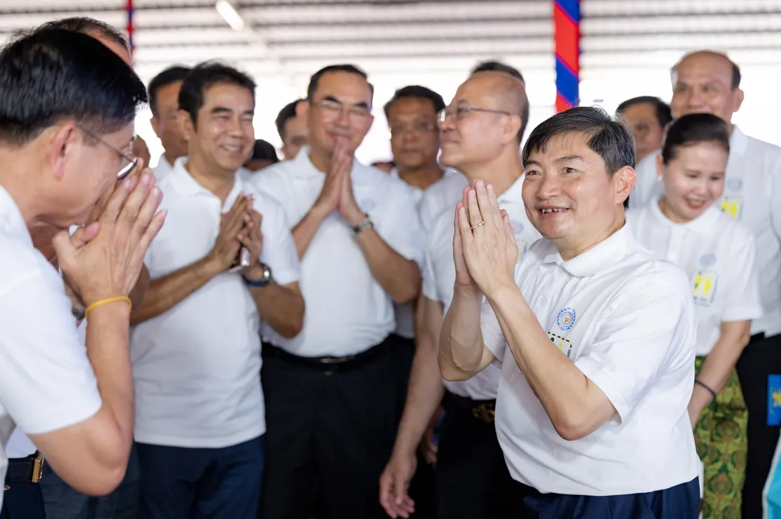 រដ្ឋមន្រ្តីការង...