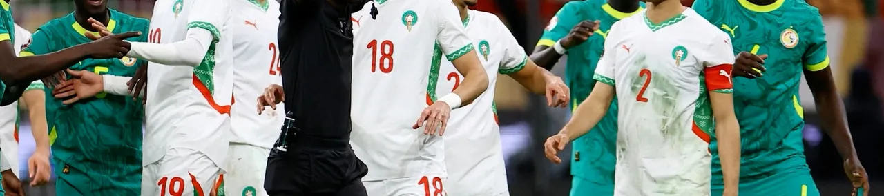 Thumbnail for មូលហេតុដែលសហព័ន្ធបាល់ទាត់ទ្វីបអាហ្រិ្វកដកពាន Africa Cup 2025 ឱ្យទៅម៉ារ៉ុកវិញ