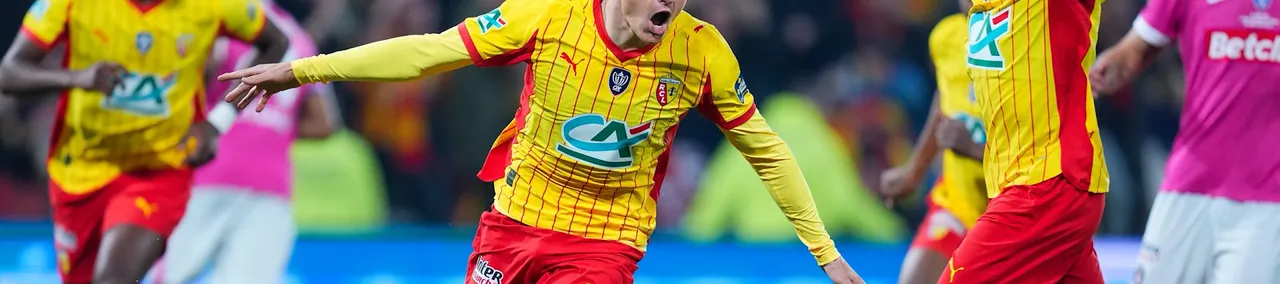 Thumbnail for ២០២៥-២៦ ជារដូវកាលដ៏ជោគជ័យ គួរកត់សម្គាល់សម្រាប់ RC Lens