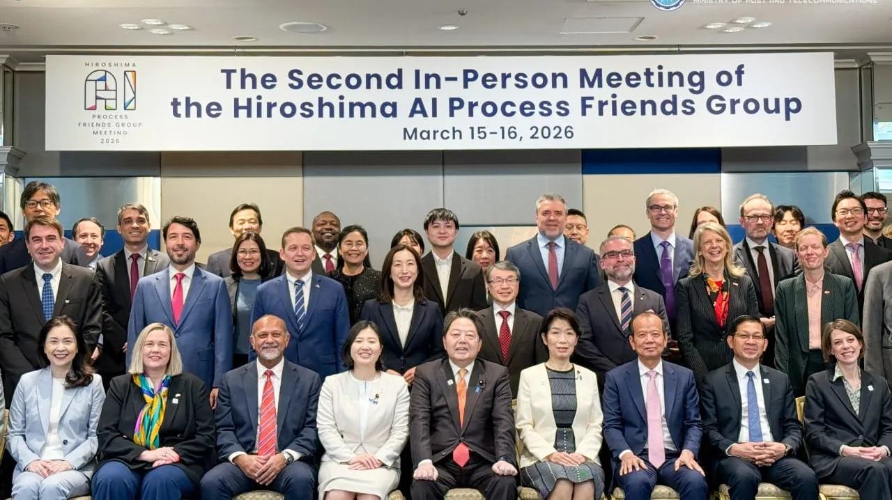 ឯកឧត្ដមរដ្ឋមន្ត...