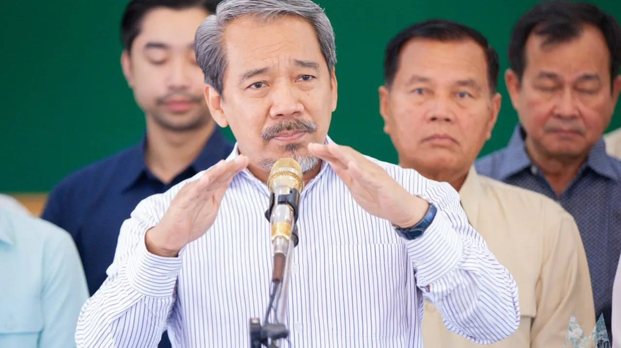 ឯកឧត្តមទេសរដ្ឋម...