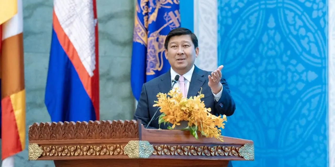 កម្ពុជា​ បើកទំព័រ​ថ្មីជា​ប្រវត្តិសាស្ត្រ​​លើ​ការរៀបចំវិស័យដែនដី នគរូបនីយកម្ម​​ - AMS Article Thumbnail