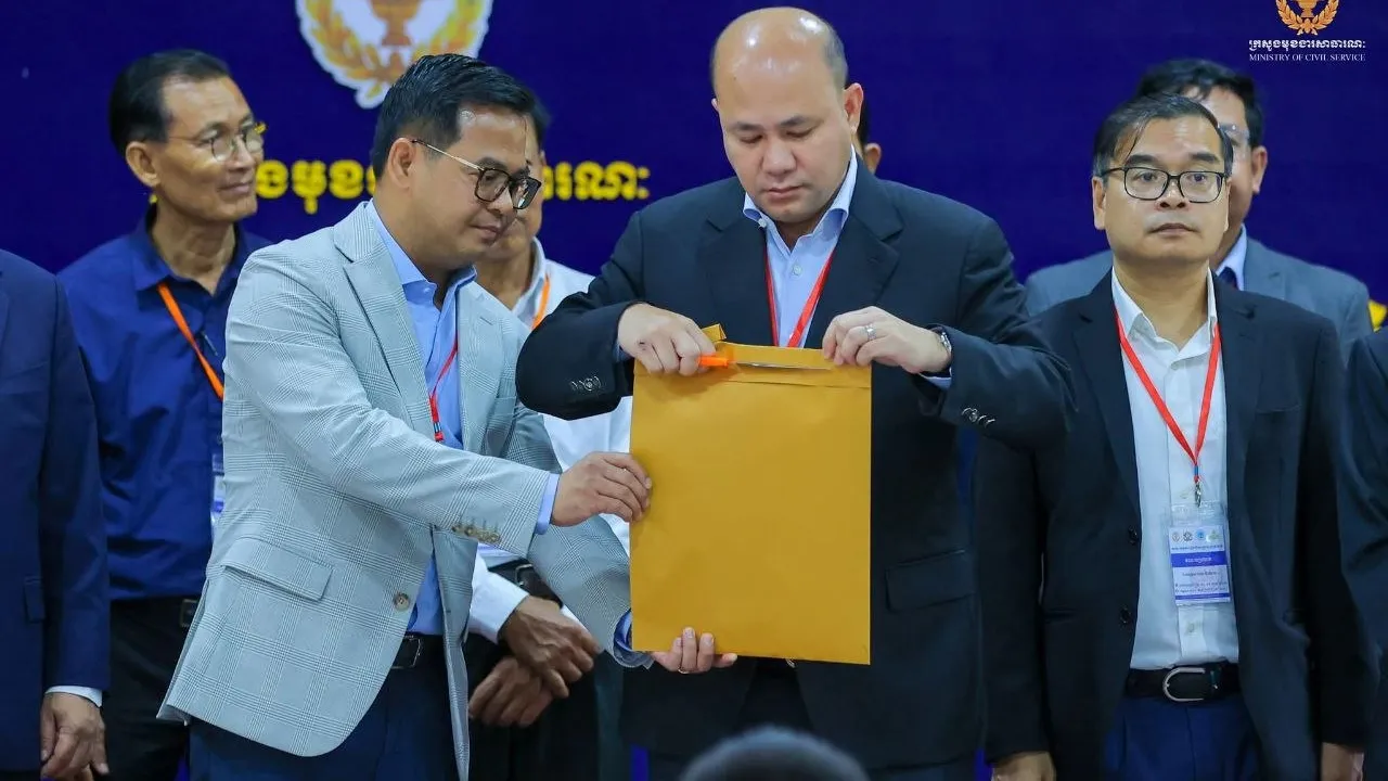បេក្ខជន១ ១០៧នាក់ ប្រឡងចូលជាមន្រ្តីក្រសួងយុត្តិធម៌ ខណៈត្រូវការតែ៤៥កន្លែង