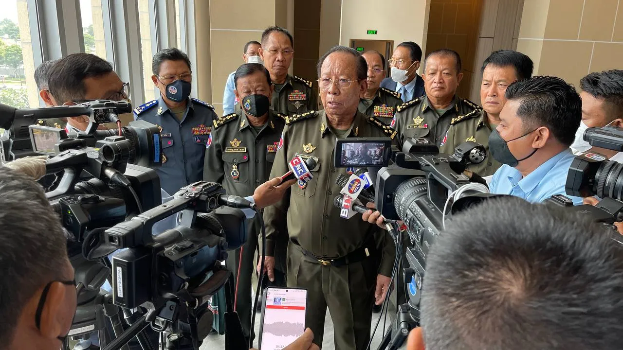 ប្រមុខការពារជាតិកម្ពុជាឆ្លើយចំពោះការចោទប្រកាន់ថា នៅមូលដ្ឋានសមុទ្ររាមមានកងទ័ពបរទេស គឺគ្មានការពិត