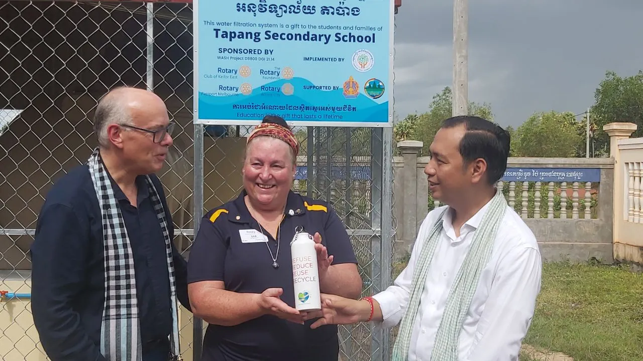 ឯកឧត្តម នេត្រ ភក្រ្តា៖គម្រោងទឹកស្អាត និងអនាម័យបានជួយសិស្ស ប្រជាសហគមន៍បានទទួលទឹកស្អាតប្រើប្រាស់ និងថែមទាំងជួយកាត់បន្ថយប្លាស្ទិក