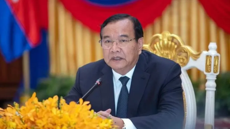 ឧបនាយករដ្ឋមន្រ្តី ប្រាក់ សុខុន នឹងអញ្ជើញទស្សនកិច្ចនៅប្រទេសថៃ ដើម្បីធ្វើឱ្យកាន់តែស៊ីជម្រៅ និងពង្រីកបន្ថែមទៀតនូវកិច្ចសហប្រតិបត្តិការកំពុងលូតលាស់