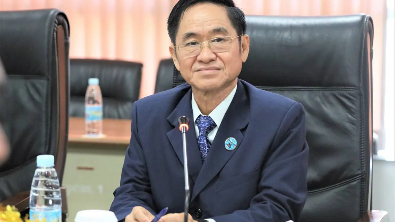 អ្នកនាំពាក្យ ៖ គ.ជ.ប គ្រោងនឹងបោះពុម្ពសន្លឹកជាង ១៣​លានសន្លឹកសម្រាប់បម្រើឱ្យការបោះឆ្នោតជ្រើសតាំងតំណាងរាស្ត្រ នីតិកាលទី៧ ឆ្នាំ២០២៣