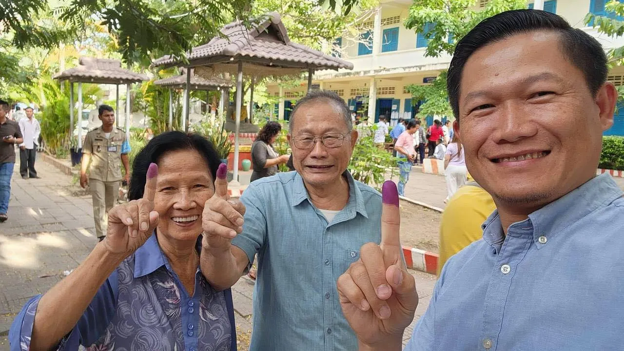 អ្នកវិភាគចៅចាក់ស្មុក៖បណ្តារដ្ឋបរទេសមួយចំនួនដែលតែងតែនៅពីក្រោយខ្នងក្រុមប្រឆាំងបានវាយតម្លៃទាបចំពោះឆន្ទៈ​បោះឆ្នោត​ប្រជាពលរដ្ឋកម្ពុជា គឺស្មើនឹងការបន្ទាបបន្ថោកកិត្តិយសខ្លួនឯង