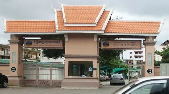 ក្រសួងទេសចរណ៍ណែនាំដល់ប្រតិបត្តិករទេសចរណ៍ ឱ្យស្នើសុំវិញ្ញាបនបត្រ និងស្លាកសញ្ញាស្តង់ដារ MICE អាស៊ាន និងវិ ​ញ្ញាបនបត្រ និងស្លាកសញ្ញារង្វាន់ទេសចរណ៍ប្រកបដោយនិរន្តរភាពអាស៊ាន