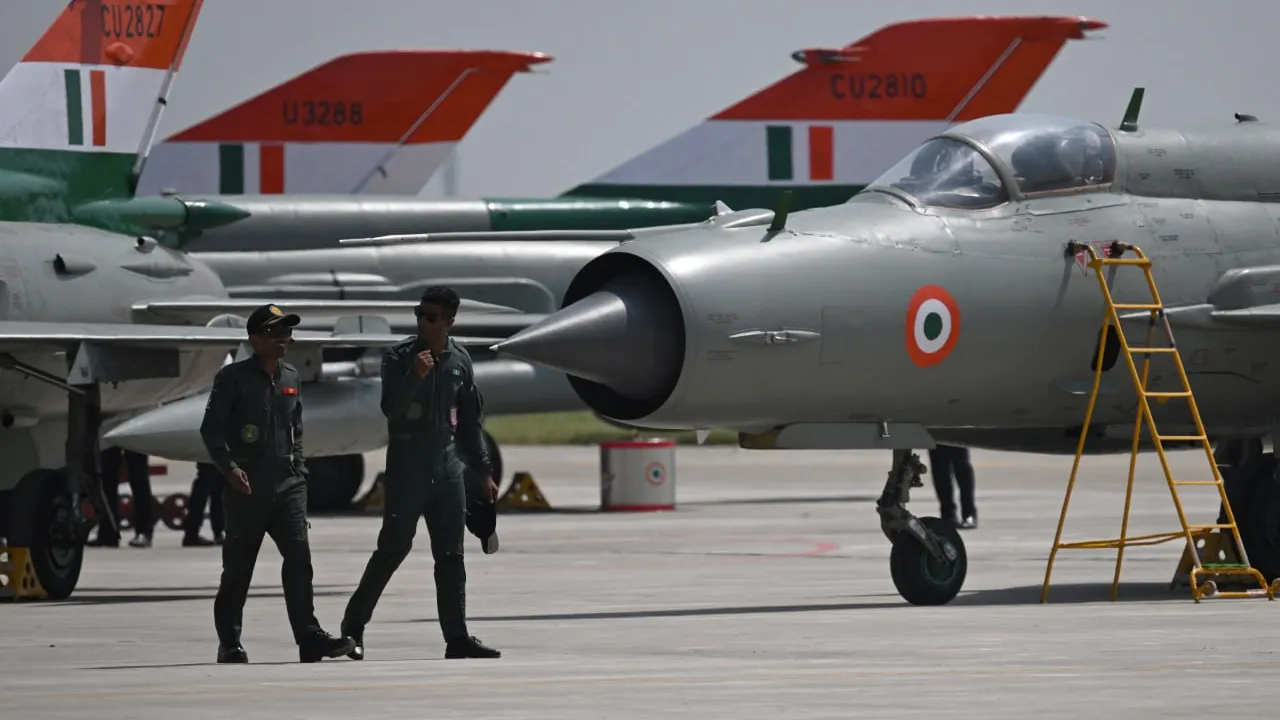 ឥណ្ឌាចាយ ១ ពាន់លានដុល្លារទិញម៉ាស៊ីនយន្តហោះចម្បាំងពីអាមេរិក