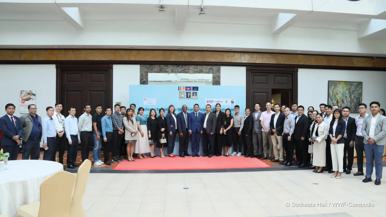 អ្នកជំនាញជួបពិភាក្សារគ្នាពីការផ្លាស់ប្តូរវិស័យសណ្ឋាគារ តាមរយៈប្រសិទ្ធភាពថាមពល និងប្រព័ន្ធត្រជាក់ប្រកប​ដោយ​ភាពច្នៃប្រឌិត