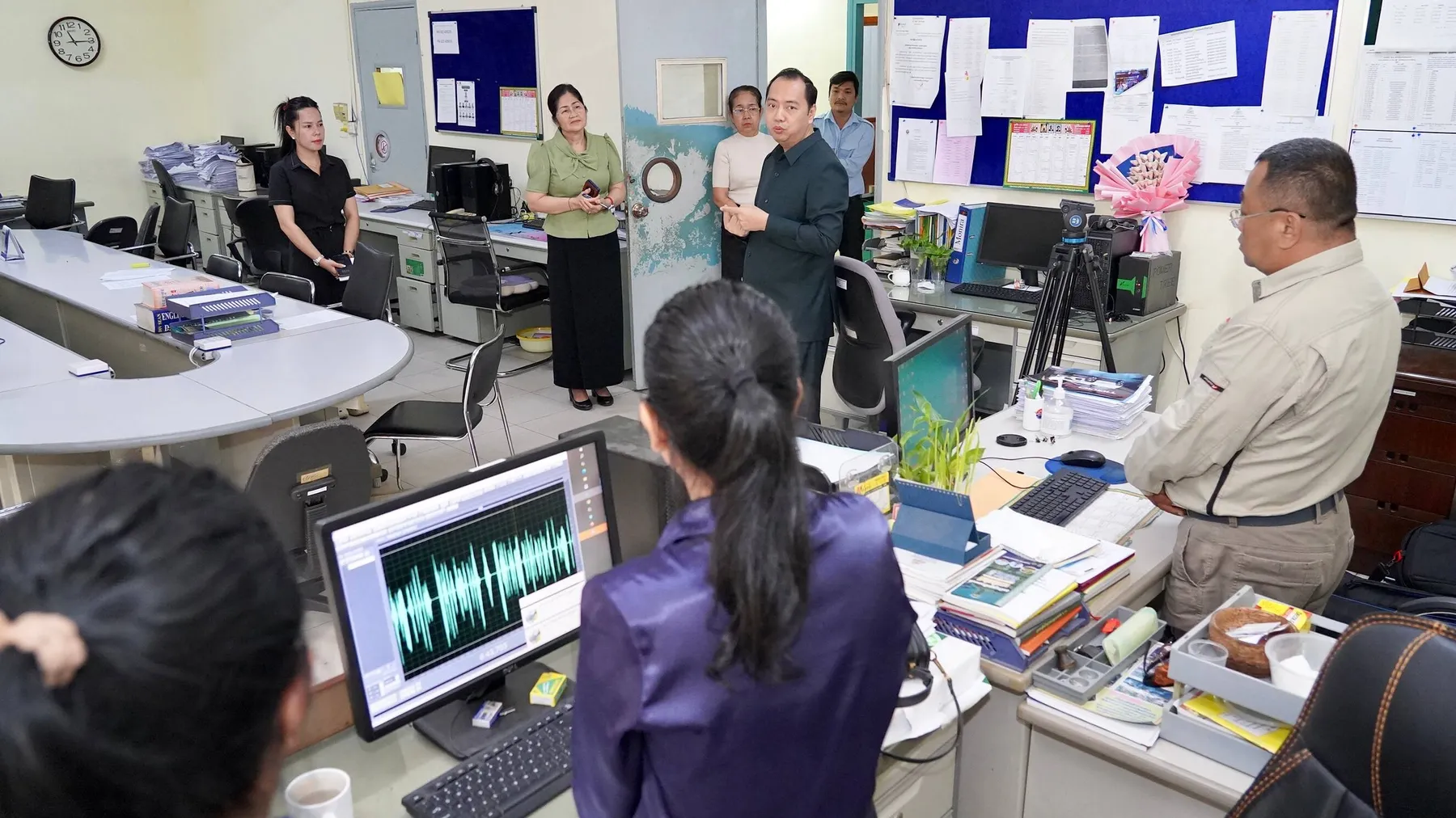 ឯកឧត្តម រដ្ឋមន្រ្តី នេត្រ ភក្រ្តា រម្លឹកមន្ត្រីព័ត៌មាន ត្រូវក្តាប់ព្រឹត្តិការណ៍ និងចេះសម្រួចមុំព័ត៌មាន ខ្លឹមសារល្អ ដើម្បីឆ្លើយតបនឹងតម្រូវការ​មិត្តអ្នក​អាន មិត្តអ្នកស្តាប់