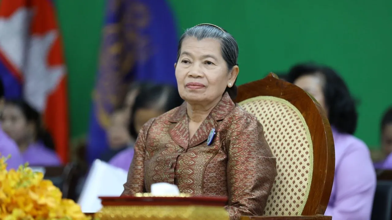 លោកជំទាវ អាយ កុសុមា ប្រកាសជាប្រធានកិត្តិយស គណៈកម្មការសាខាសមាគមនារី ខេត្តស្វាយរៀង