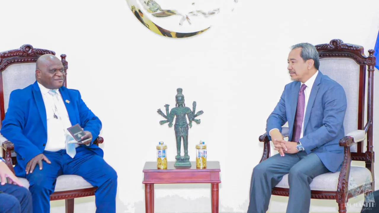 គណៈកម្មាធិការសិទ្ធិមនុស្សកម្ពុជា ស្នើឥណ្ឌូណេស៊ី ជួយជំរុញឱ្យភាគីថៃ គោរពសេចក្តីថ្លែងការណ៍រួម ស្តីពីសន្តិភាព