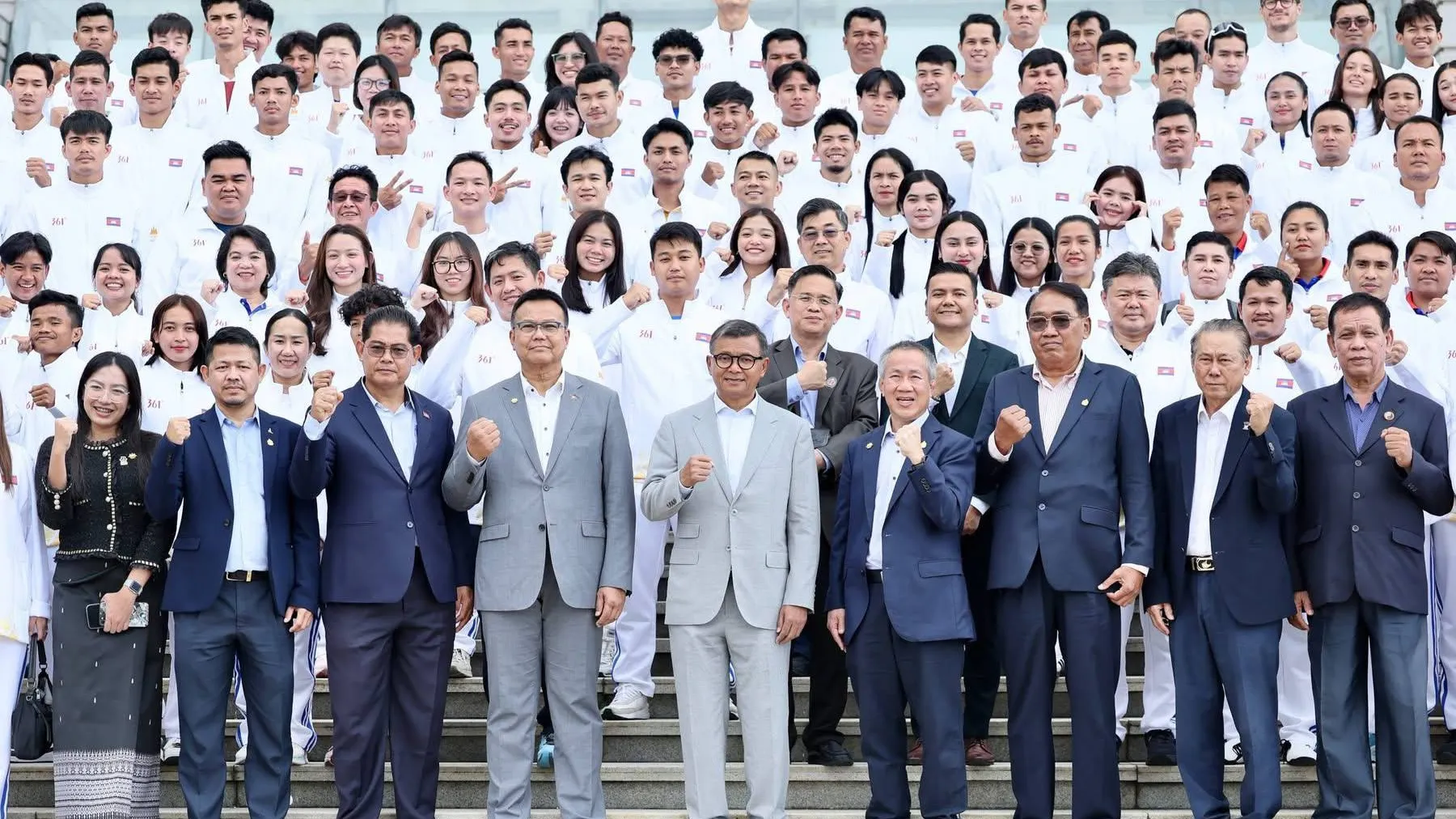 ឯកឧត្តម វ៉ាត់ ចំរើន ៖ ការស្នាក់ជុំគ្នាក្នុងព្រឹត្តិការណ៍​កីឡា​ស៊ី​ហ្គេមលើកទី៣៣ កាន់តែបង្កលក្ខណៈឱ្យអត្ត​ពលិក​កម្ពុជាមានសុវត្ថិភាពខ្ពស់