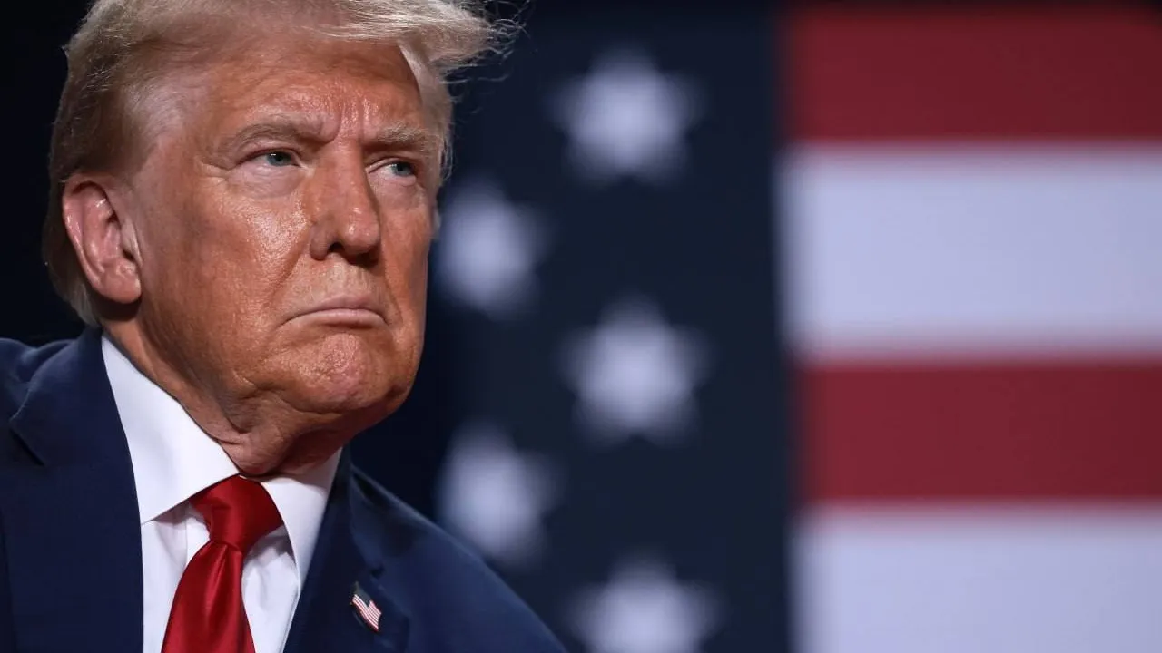 លោក ត្រាំ ព្រមានវាយប្រហារប្រទេសលួចរត់ពន្ធគ្រឿងញៀនចូលទឹកដីអាមេរិក