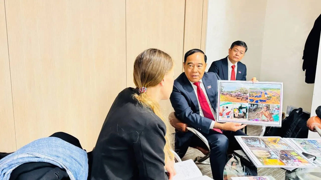 ឯកឧត្តម លី ធុជ៖ប្រជាពលរដ្ឋកម្ពុជារស់តាមព្រំដែនជួបបញ្ហាលំបាកដោយសារតែគ្រាប់បែកចង្កោម និងផ្សែងពុលរបស់ថៃវាយប្រហារនាកន្លងមក