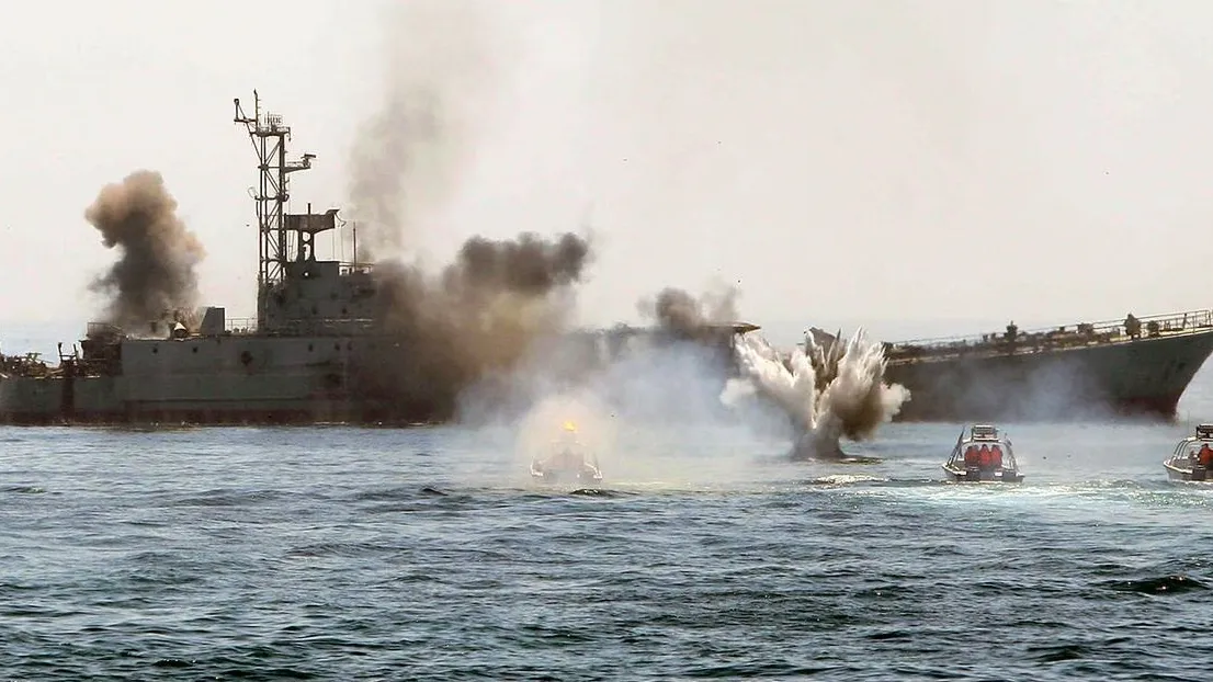 អ៊ីរ៉ង់ធ្វើសមយុទ្ធព្រមានកម្ទេចនាវាចម្បាំងអាមេរិកនៅឈូងសមុទ្រ