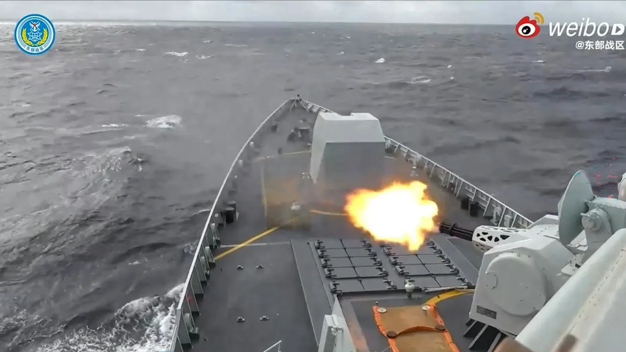 តៃវ៉ាន់ថា សមយុទ្ធចិនបង្អាក់អ្នកដំណើរតាមផ្លូវអាកាសជាង ១០ ម៉ឺននាក់