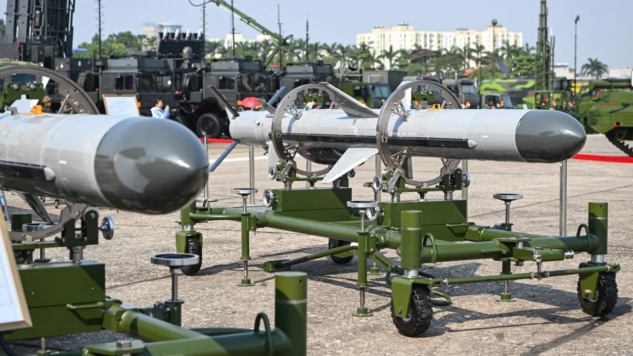 ឥណ្ឌាអនុម័តកញ្ចប់ថវិកាជិត ៨,៨ ពាន់លានដុល្លារ ទិញអាវុធថ្មីៗពង្រឹងសមត្ថភាពកងទ័ព