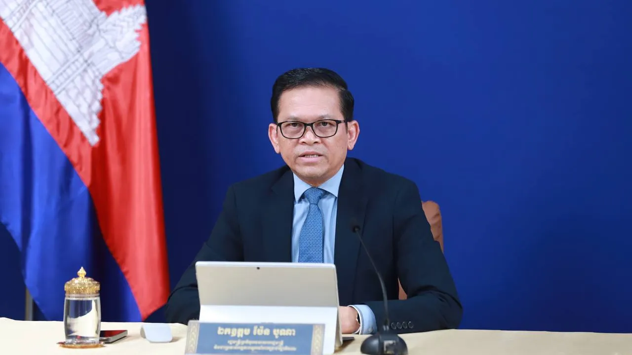 ឯកឧត្តម ប៉ែន បូណា ៖ កម្ពុជា-ថៃ ឯកភាពគ្នាប្រគល់តួនាទីទៅគណៈកម្មាធិការចម្រុះព្រំដែន អនុវត្តការងារវាស់វែងព្រំដែន និងកម្ពុជាមិនទទួលស្គាល់ការកែប្រែខ្សែព្រំដែនតាមរយៈកម្លាំងនោះឡើយ