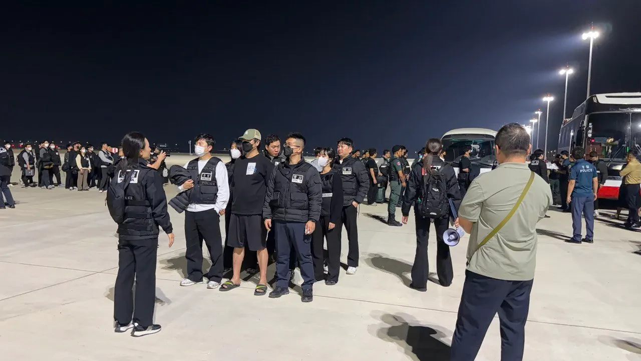 កម្ពុជាបណ្តេញជនជាតិកូរ៉េខាងត្បូង និងភូមាជាង ២០០នាក់ ពាក់ព័ន្ធនឹងការឆបោកតាមប្រព័ន្ធបច្ចេកវិទ្យា