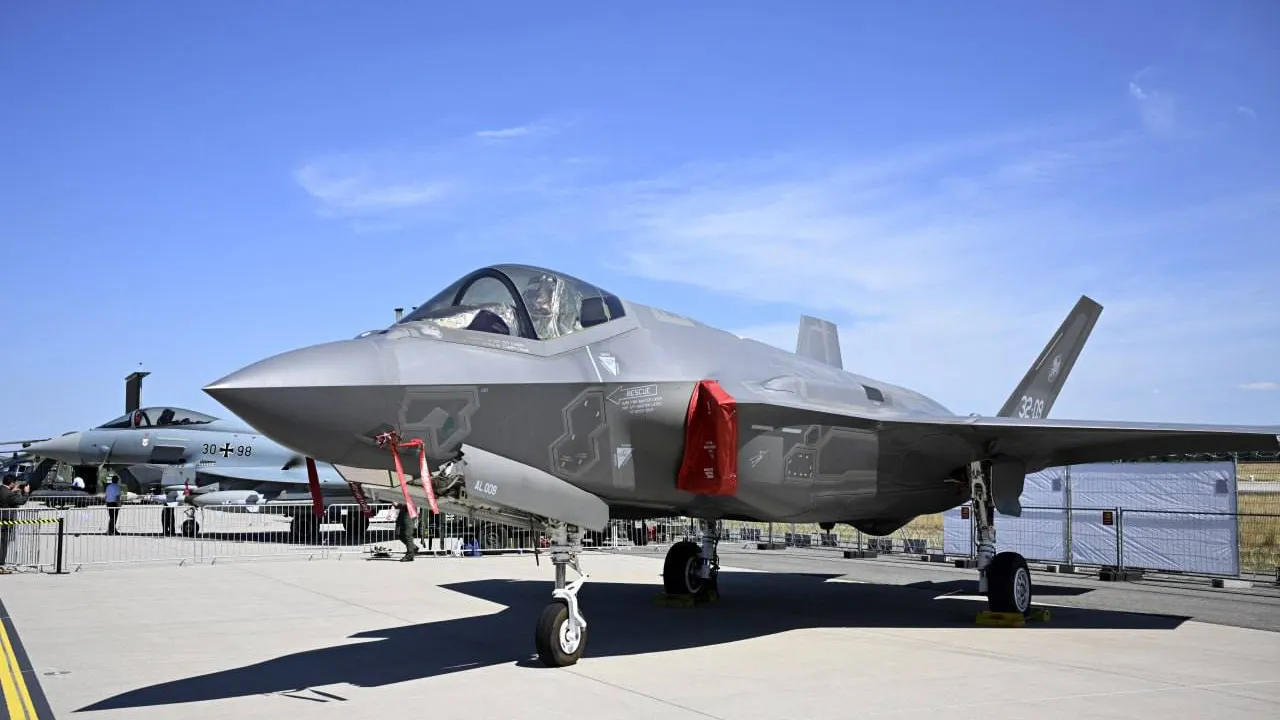 សិង្ហបុរី នឹងទទួលបានយន្តហោះចម្បាំង F-35B ចំនួន ៤គ្រឿងដំបូងចុងឆ្នាំនេះ