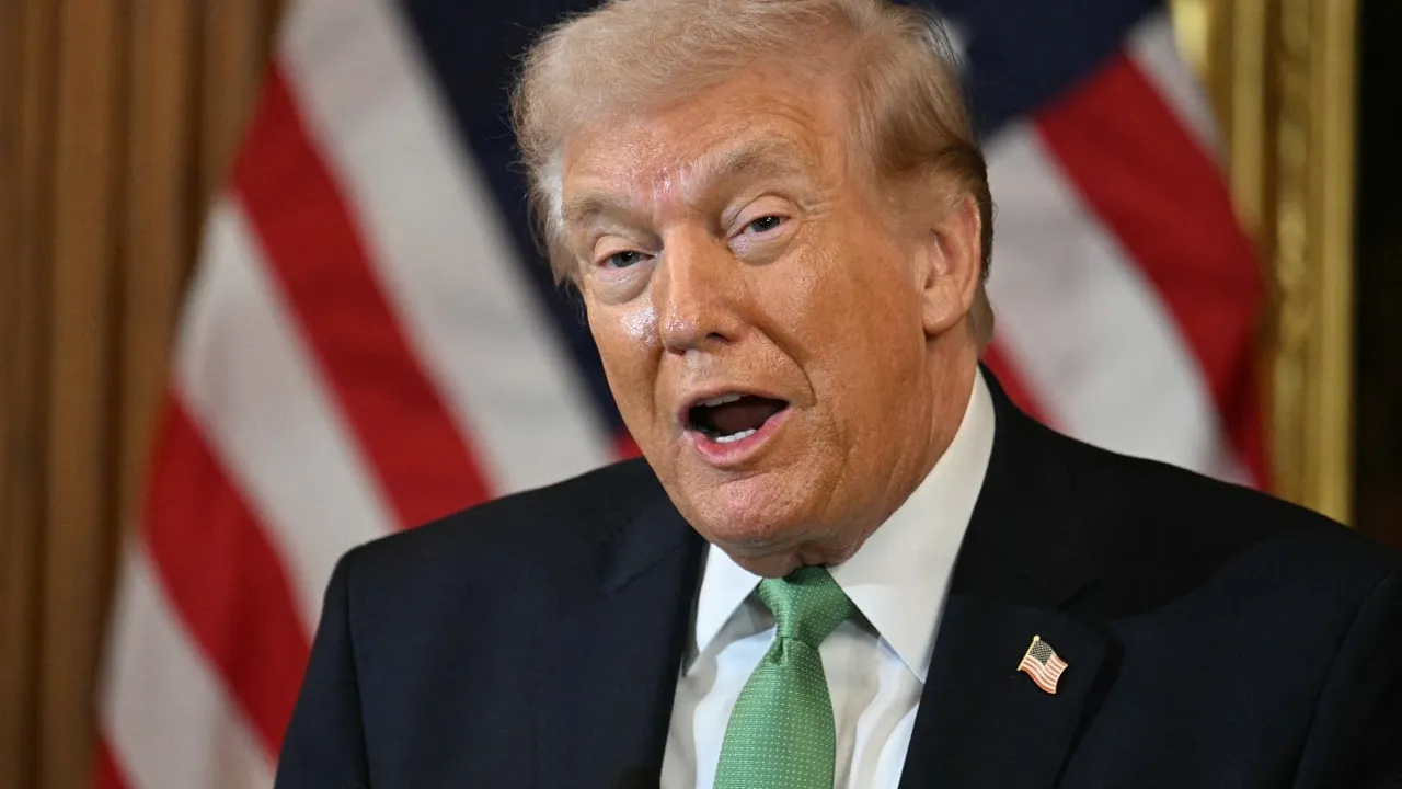 លោក ត្រាំ ៖ ណាតូ បដិសេធ មិនជួយសង្គ្រោះច្រកសមុទ្រ Hormuz គឺជាកំហុសដ៏ល្ងង់ខ្លៅ