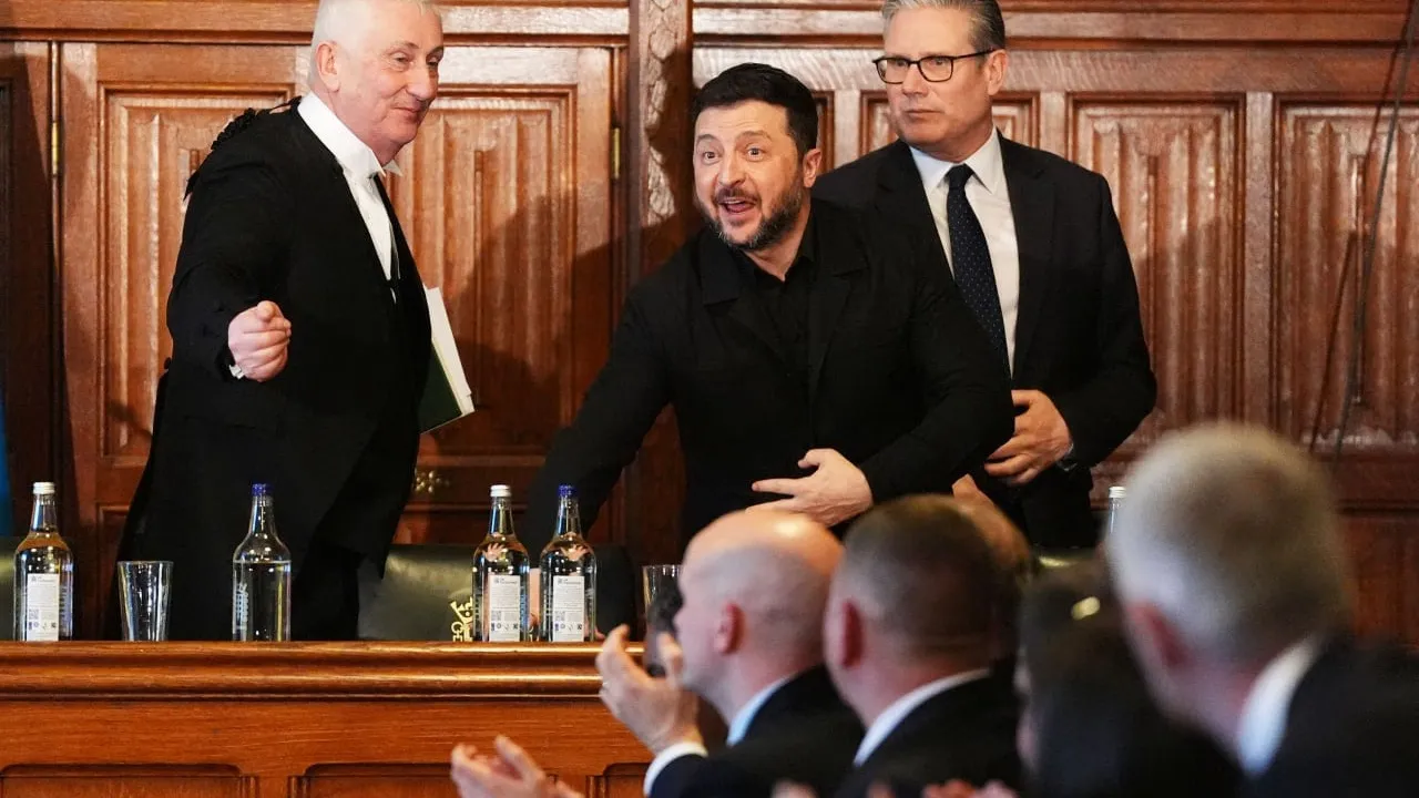 អង់គ្លេស ប្រាប់ លោក Zelenskyy ថា អ៊ុយក្រែននៅតែសំខាន់ ទោះមានសង្គ្រាមអ៊ីរ៉ង់