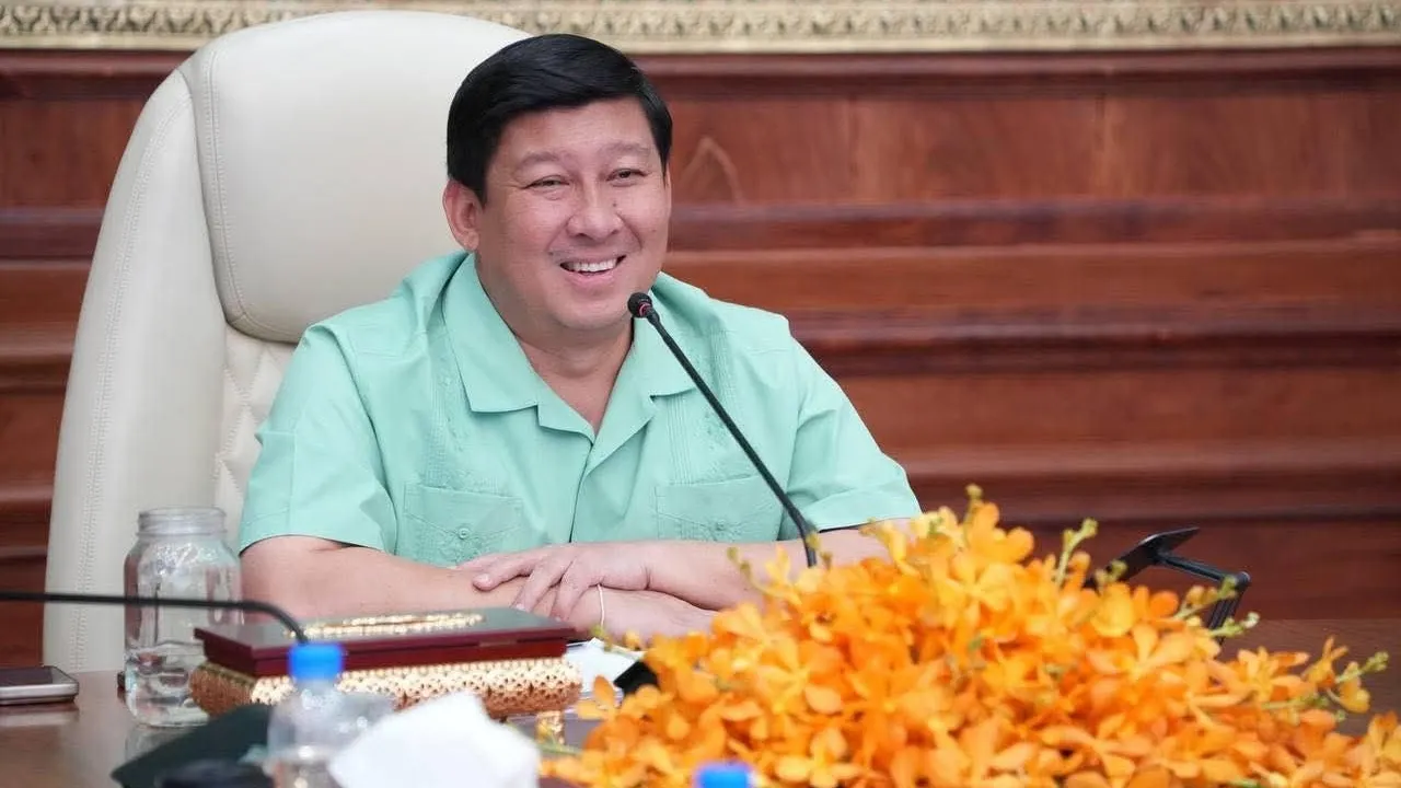 គណៈកម្មការសុរិយោដីថ្នាក់ជាតិប្រជុំដោះស្រាយវិវាទដីធ្លីនៅភ្នំពេញ កណ្ដាល និងកំពង់ស្ពឺ