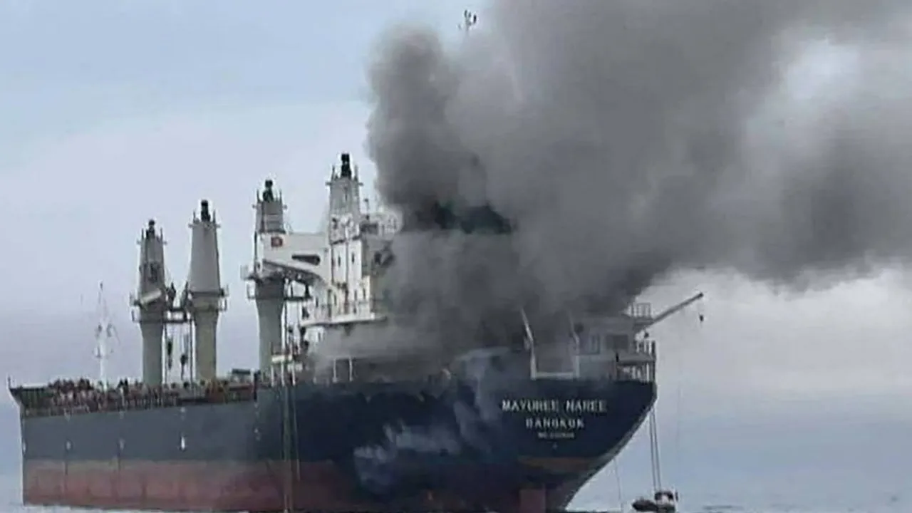 អ៊ីរ៉ង់ គំរាមបិទច្រកសមុទ្រ ហ័រមូស ទាំងស្រុង