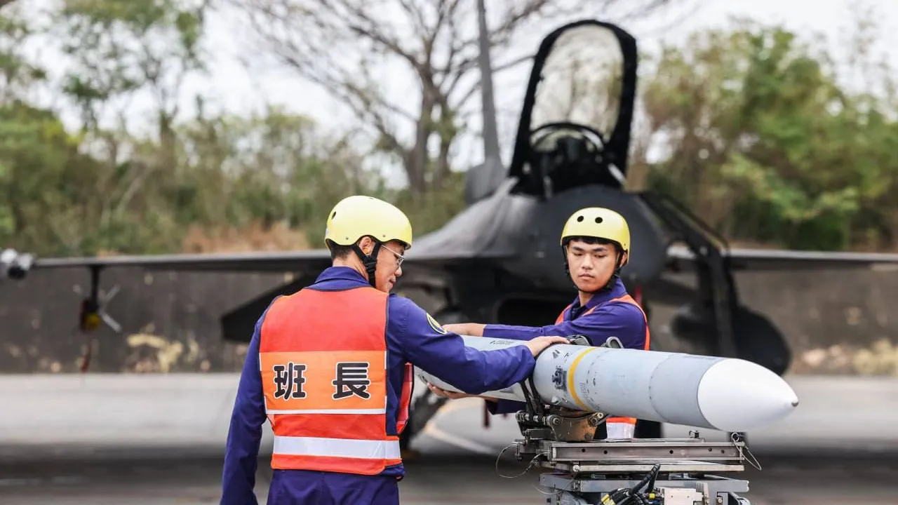 តៃវ៉ាន់ រំពឹងថា នឹងមានយន្តហោះចម្បាំងកើនដល់ ២០០ គ្រឿង ខណៈអាមេរិកនឹងបញ្ជូនបន្ថែមនៅឆ្នាំនេះ