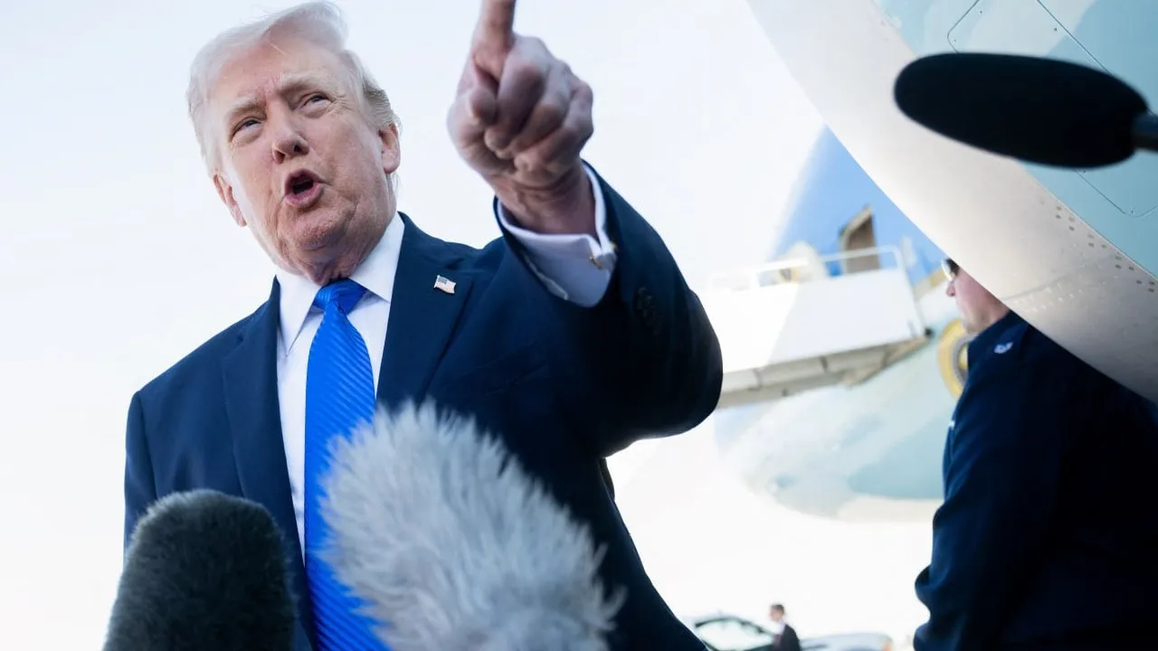 អ៊ីរ៉ង់ ឌឺដងឲ្យ អាមេរិក ថា កំពុងតែចរចាបញ្ចប់សង្គ្រាមជាមួយខ្លួនឯង