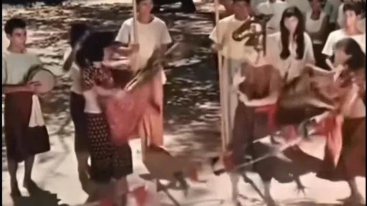 វីដេអូ៖ អំពី "របាំត្រុដិ" របាំប្រជាប្រិយខ្មែរ