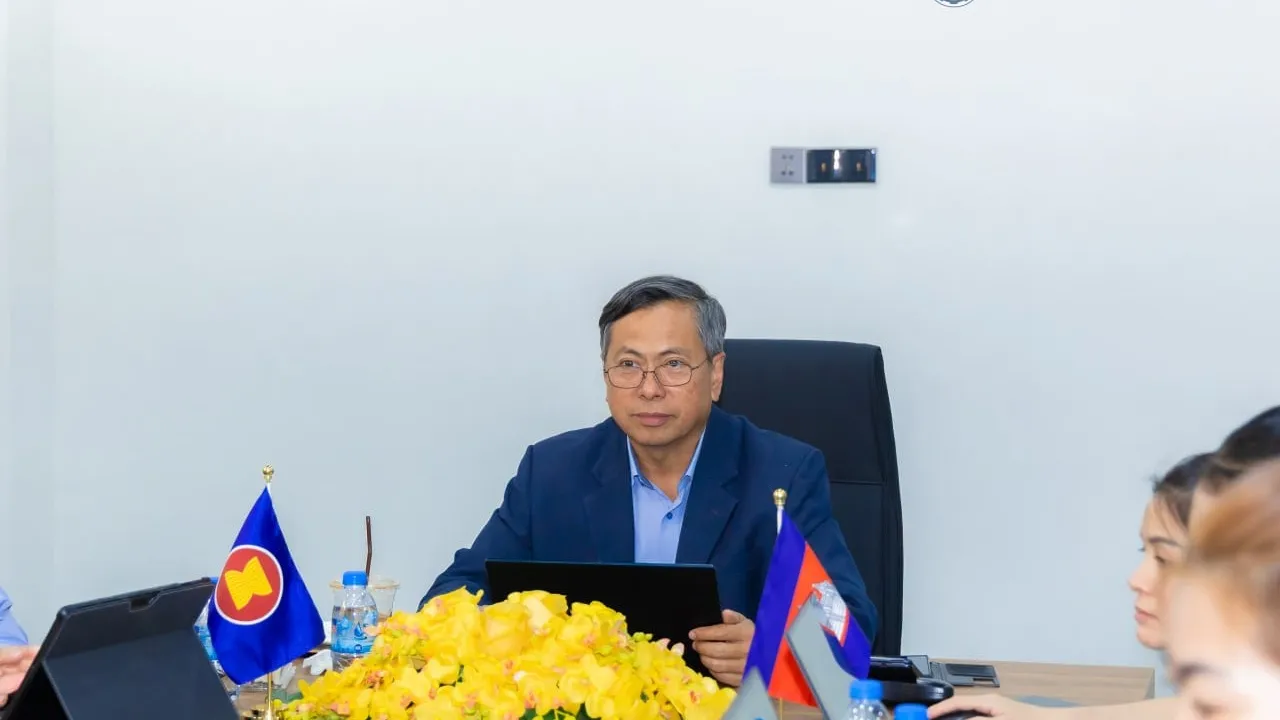 កម្ពុជាចូលរួមកិច្ចប្រជុំចង្អៀតលើកទី១ នៃថ្នាក់ដឹកនាំឧត្តមមន្ត្រីឌីជីថលអាស៊ាន និងក្រុមប្រឹក្សានិយ័តករទូរគមនាគមន៍អាស៊ាន ឆ្នាំ២០២៦ តាមប្រព័ន្ធវីដេអូ