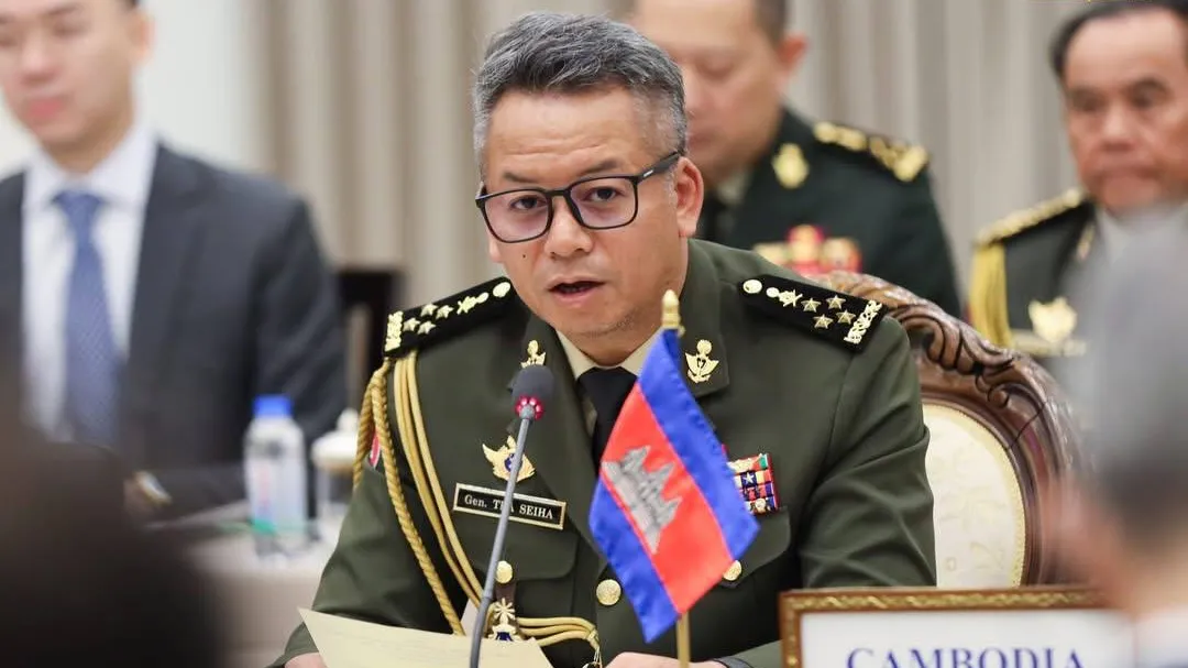 រដ្ឋមន្ត្រីការពារជាតិកម្ពុជា៖ ចិនបានបង្ហាញពីការគាំទ្រលើវិស័យយោធាកម្ពុជា និងធ្វើទំនើបកម្មយោធា ដែលនឹងពង្រឹងឃឿន ការពារជាតិ ដែនទឹក ដែនគោក និងដែនអាកាស