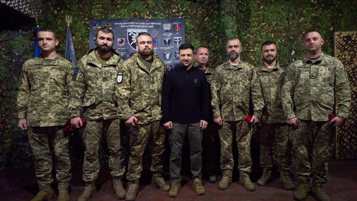 អឺរ៉ុប អនុម័តប្រាក់កម្ចីជាង ១០០ ពាន់លានដុល្លារដល់អ៊ុយក្រែន និងបញ្ចេញកញ្ចប់ទណ្ឌកម្មថ្មីប្រឆាំងរុស្ស៊ី