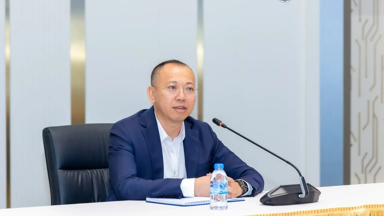 ឯកឧត្តម សំ សិទ្ធិសេរី បានអញ្ជើញជាអធិបតីក្នុងសិក្ខាសាលាប្រមូលធាតុចូលលើសេចក្តីព្រាងយុទ្ធសាស្ត្រជំរុញអភិវឌ្ឍបញ្ញាសិប្បនិម្មិតក្រសួងប្រៃសណីយ៍និងទូរគមនាគមន៍