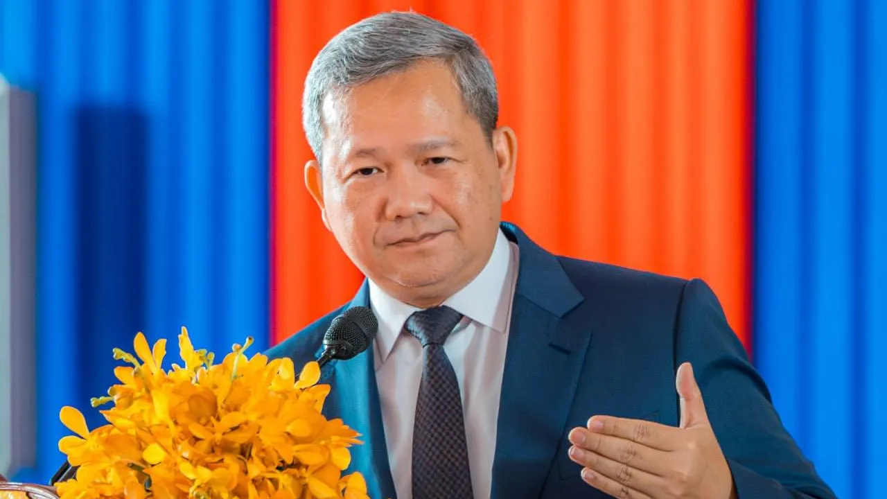 សម្តេចធិបតី៖ រាជរដ្ឋាភិបាលមិនមានផែនការកាត់ចំណាយក្នុងវិស័យអប់រំ និងសុខាភិបាល ទៅបំពេញឱ្យតម្រូវការវិស័យការពារជាតិទេ