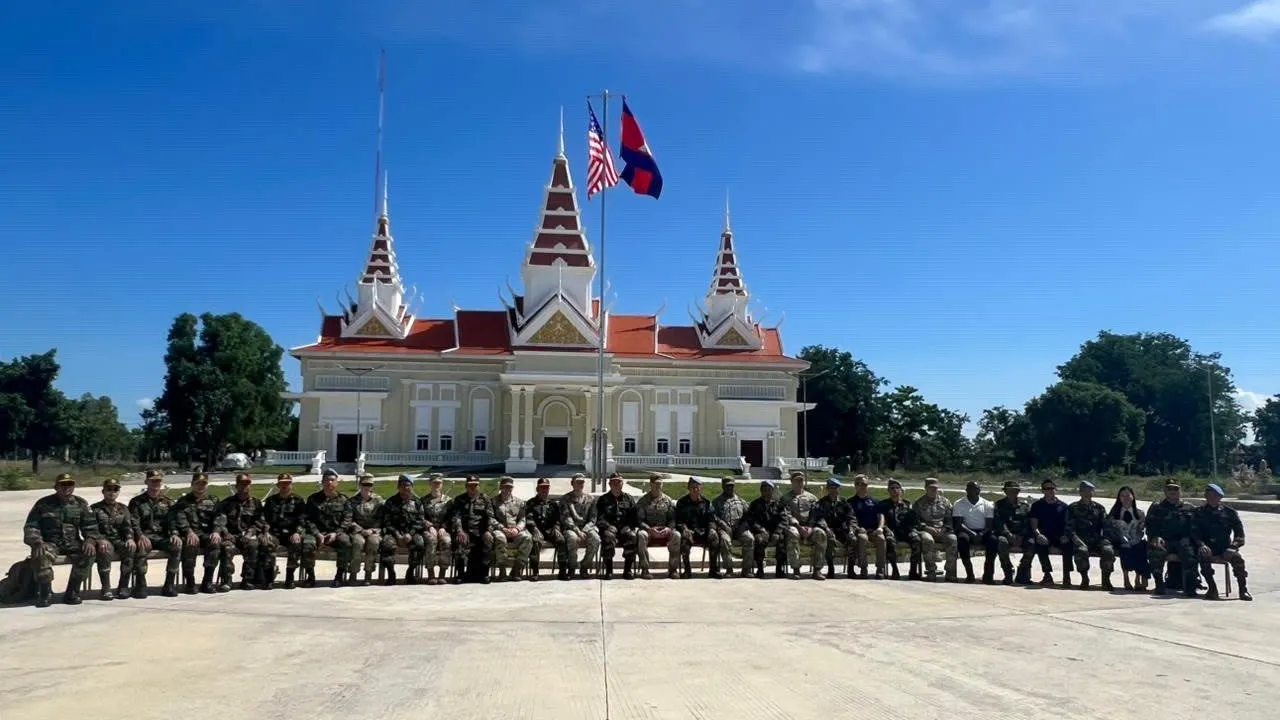 កម្ពុជា-អាមេរិកពិភាក្សាគ្នាពីការរៀបចំសមយុទ្ធឆ្មាំអង្គរឡើងវិញនៅឆ្នាំ២០២៧