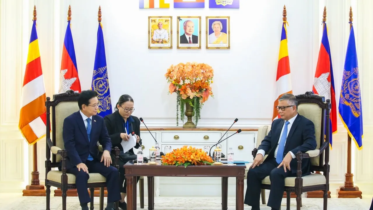 ទូតកូរ៉េ៖ ប្រតិបត្តិការបោសសម្អាតការឆបោកតាមប្រព័ន្ធបច្ចេកវិទ្យារបស់កម្ពុជាអាចធ្វើជាគំរូសម្រាប់ប្រទេសដទៃ