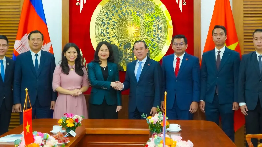 កម្ពុជា និងវៀតណាម ឯកភាពដាក់ចេញទិសដៅការងាររួមគ្នាដើម្បីជំរុញ និងបង្កើនលំហូរភ្ញៀវទេសចរទៅវិញទៅមក និងពីប្រទេសទីបី