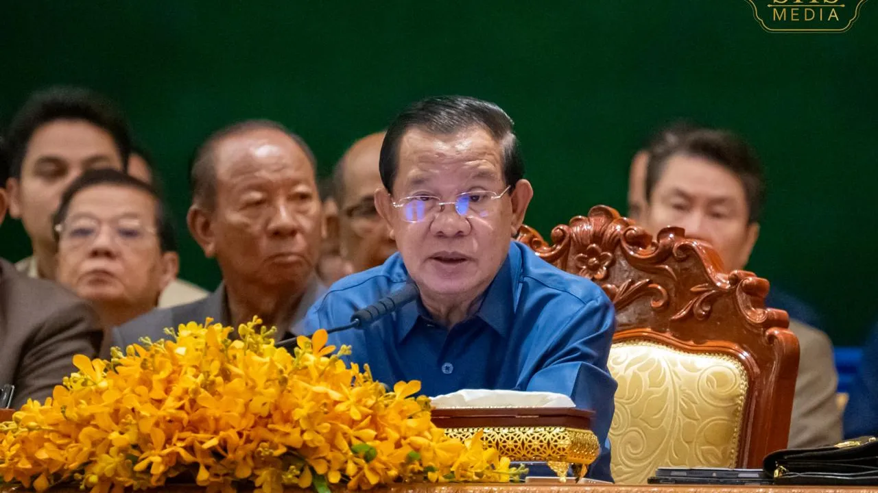 សម្តេចតេជោ ហ៊ុន សែន កែតម្រូវការផ្សាយរបស់សារព័ត៌មានថៃអំពីជំហរកម្ពុជាក្នុងរឿងព្រំដែន