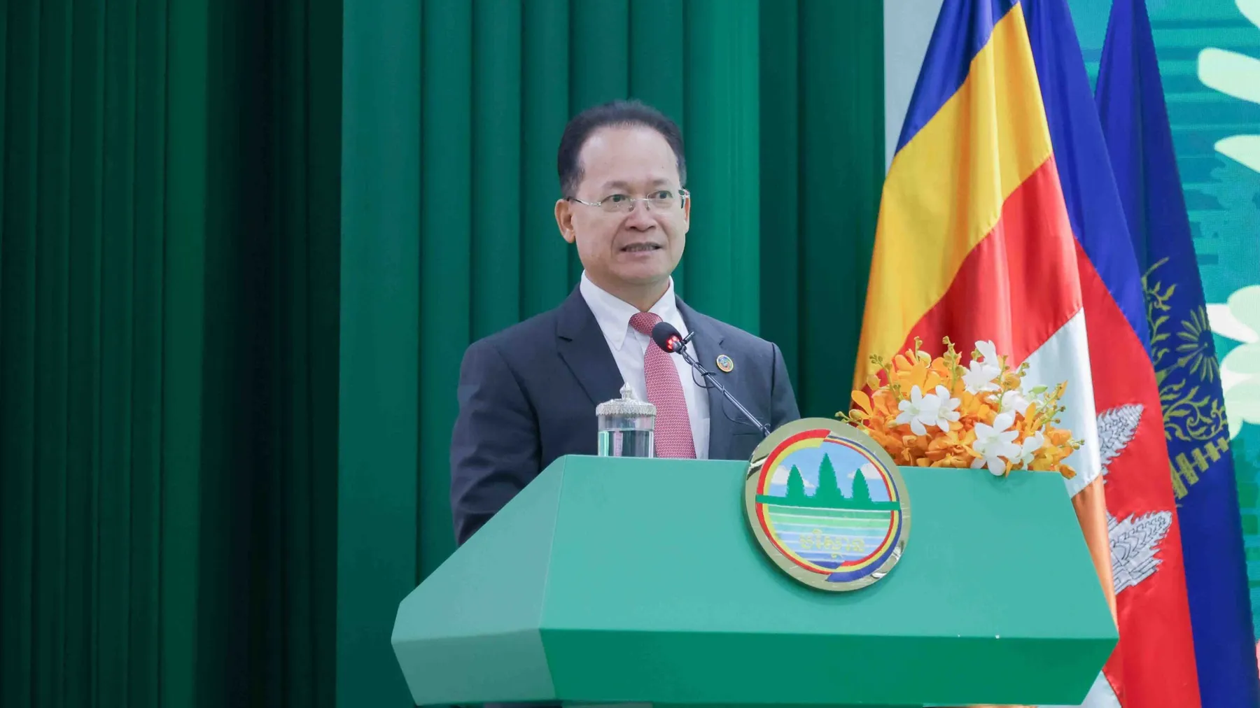 យុទ្ធនាការ «ពន្លកបៃតង» ក្រសួងបរិស្ថានបន្តចែកកូនឈើចម្រុះជូនពលរដ្ឋជាងមួយលានដើម