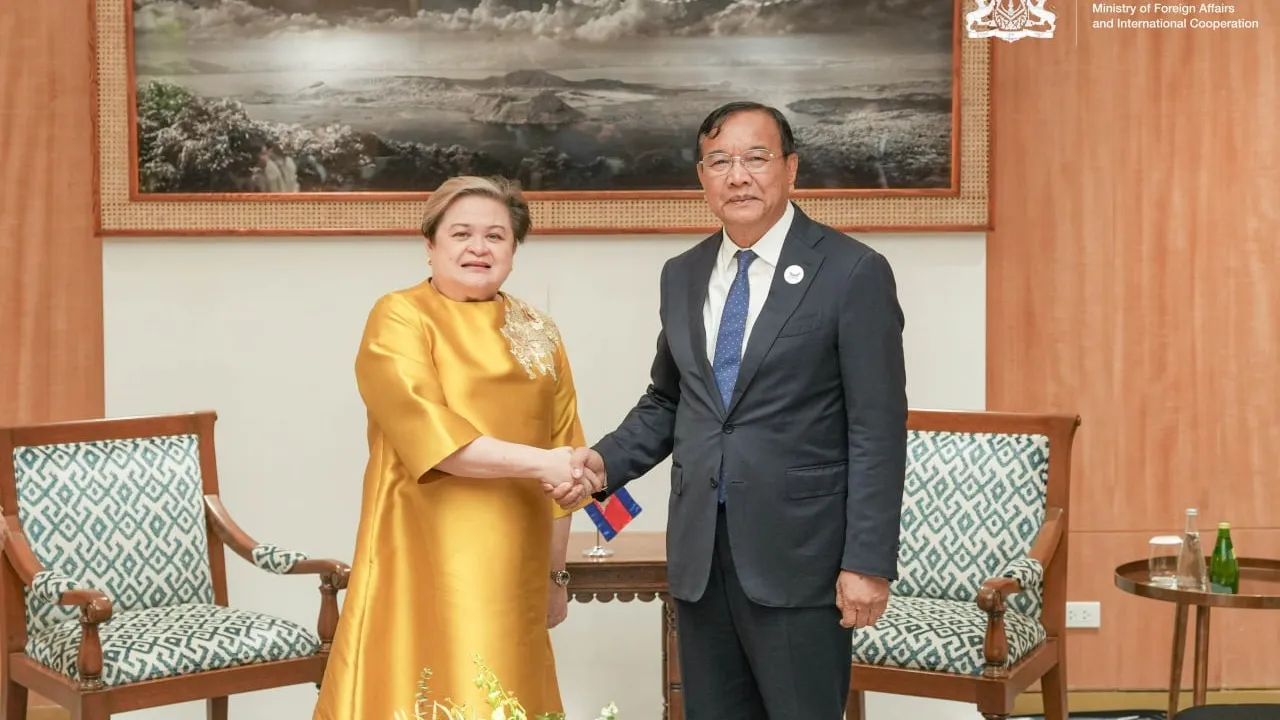 ប្រមុខការទូតកម្ពុជា ទៅចូលរួមកិច្ចប្រជុំរដ្ឋមន្ត្រីអាស៊ាននៅប្រទេសហ្វីលីពីន
