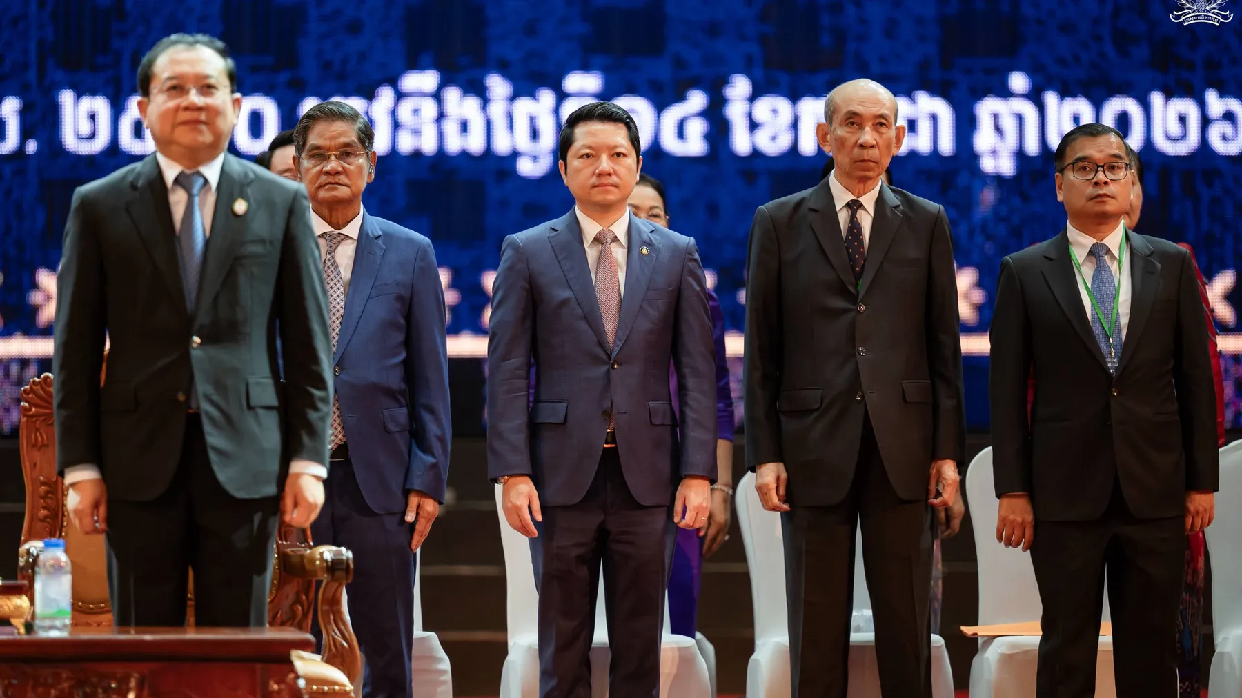 ឯកឧត្តម សុខ សូកេន អញ្ជើញចូលរួមក្នុងពិធី «ប្រកាសជ័យលាភីអង្គភាពផ្តល់សេវាសាធារណៈគំរូ ក្នុងវិស័យអប់រំនិងវិស័យសុខាភិបាលឆ្នាំ២០២៥»