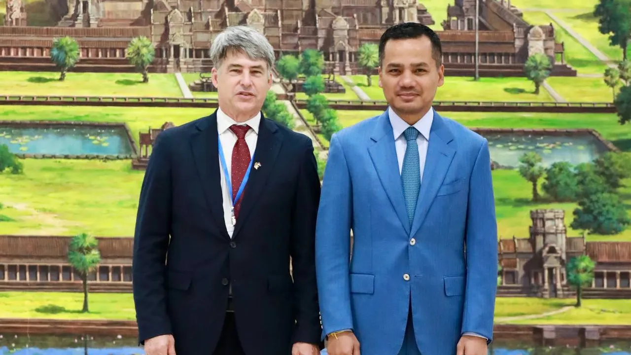 ក្រសួងមហាផ្ទៃប្រាប់ធុរជនអាមេរិកថា ក្រុមឆបោកអនឡាញទ្រង់ទ្រាយធំនៅកម្ពុជាត្រូវបានបោសសម្អាតស្ទើរតែ១០០%