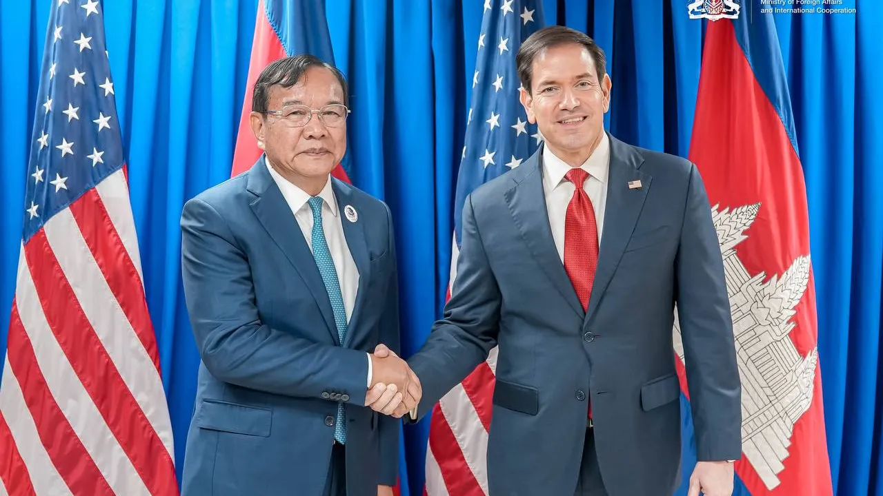ប្រមុខការទូតកម្ពុជាជម្រាបជូនរដ្ឋមន្ត្រីការបរទេសអាម៉េរិកអំពីការវិវត្តចុងក្រោយនៃស្ថានភាពព្រំដែនកម្ពុជា-ថៃ