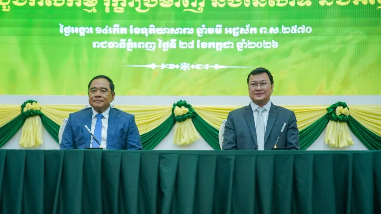 អាជ្ញាធរមីនប្តេជ្ញាបោសសម្អាតដី ខណៈក្រសួងកសិកម្មជំរុញការបង្កបង្កើនផល​